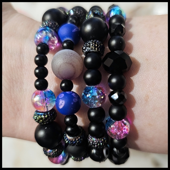 TMD - Set of 4 Gemstone & Bead Bracelets – Vibrant, Handcrafted, Unisex, Sz Med - Picture 3 of 3